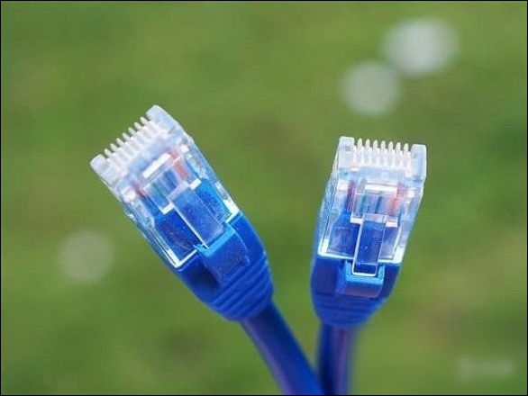 最快寬帶! 30G電影20秒下完，網(wǎng)速達10GB/s 現(xiàn)已商用